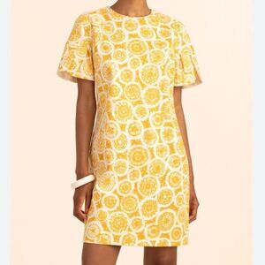 Trina Turk Jacinta 2 Dress Size 2 Yellow Sunburst Sheath Short Sleeve Lined